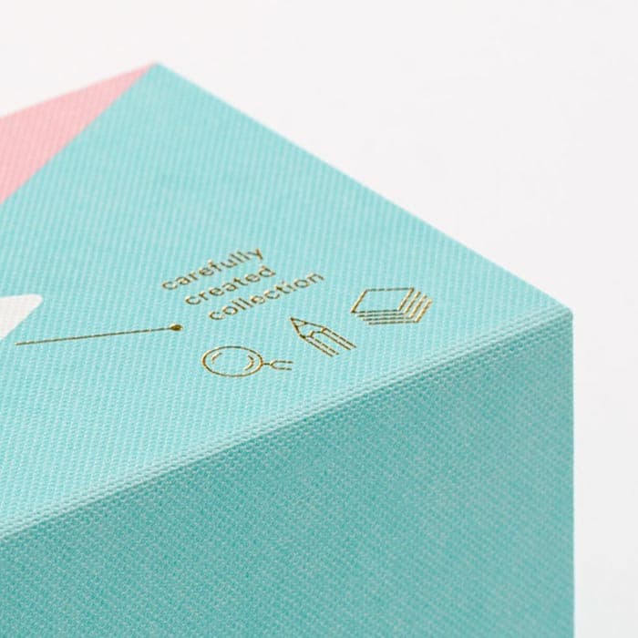 graphic-design-messages-unboxing-experience