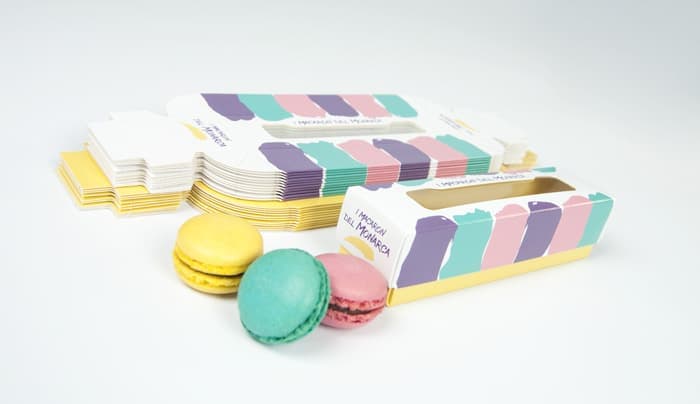Paper for food packaging: macarons