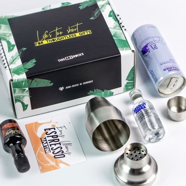 Rollover hinged lid box with shaker and ingredients for cocktails