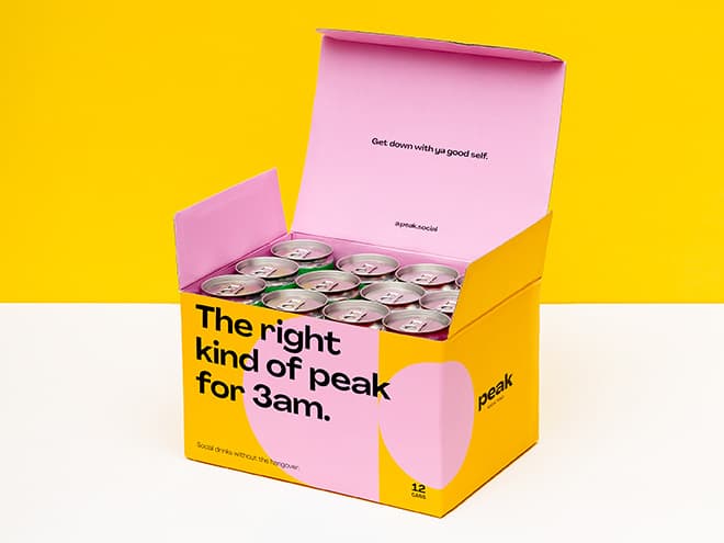 Cans orderly inserted in the tuck-end box