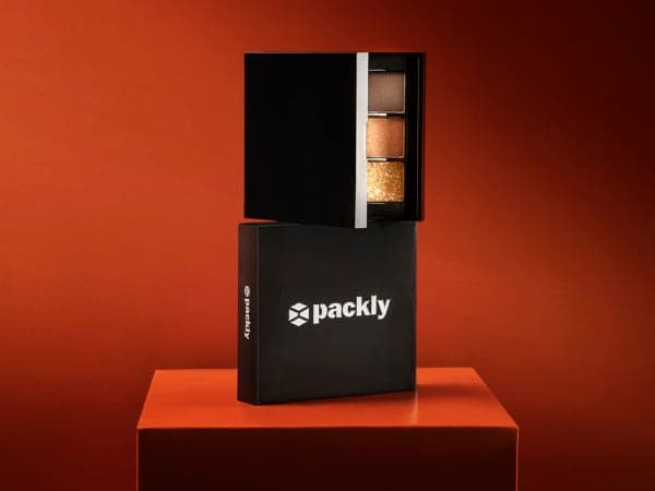 Upcycling: packaging with assertive typography