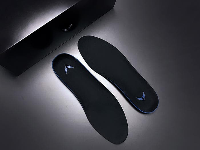 carbon fiber insoles-project-ares-packagings-packly